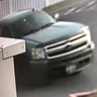 <p>Suspect vehicle</p>