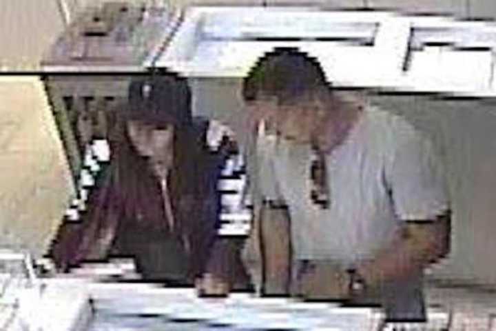 Recognize Them? Trumbull Police Seek Mall Jewel Thieves