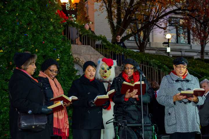 Yonkers City Hall Rings In The Holiday Season