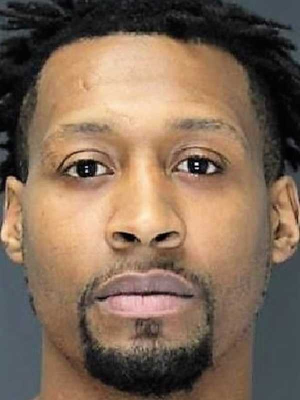 Police: Hackensack Man Assaults Pregnant Girlfriend, Vandalizes Apartment Over Bus Fare