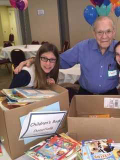 Volunteers Come Together For Mitzvah Day At Ridgefield Congregation