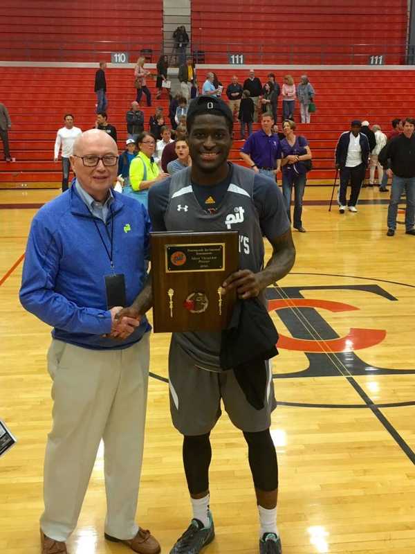 Iona’s A.J. English Named MVP Of Basketball Tournament