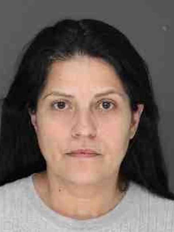 Woman Tries To Cash Bad Check At Chase Bank In Valley Cottage, Police Say