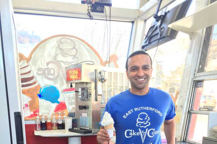 New Milford Ice Cream Shop Owner Welcomes Warm Weather