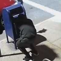 <p>The Yonkers Police Department has released photos of suspects stealing from city mailboxes.</p>