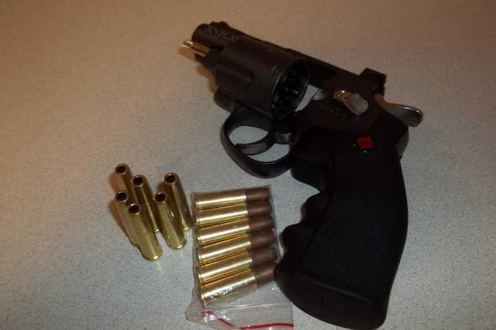 Man Who Pulls Off Merritt Parkway Caught With Loaded BB Gun, Police Say