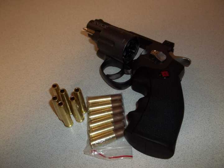 Man Who Pulls Off Merritt Parkway Caught With Loaded BB Gun, Police Say ...