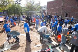 Knicks Help Build New Yonkers Playground