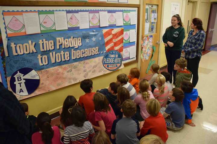 Bronxville Seniors Educate Elementary School Students About Voting