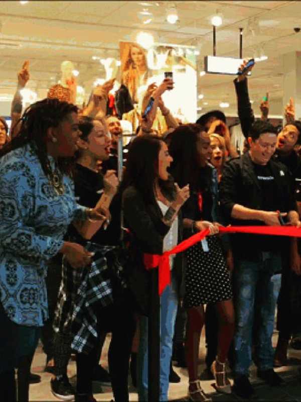 Dick’s Sporting Goods, Other New Retailers Coming To Jefferson Valley Mall
