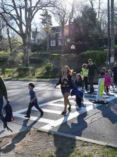 Bronxville Students Walk To School To Celebrate Earth Day