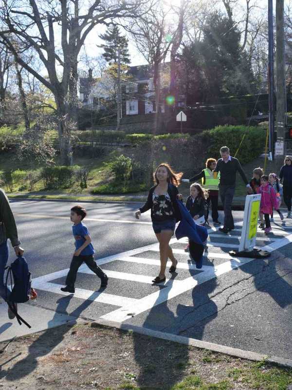 Bronxville Students Walk To School To Celebrate Earth Day