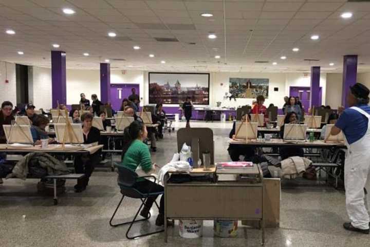 Midnight Run Club Raises Money For NYC's Homeless