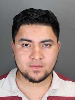 Spring Valley Man, 26, Driving Erratically Was Drunk, Police Say