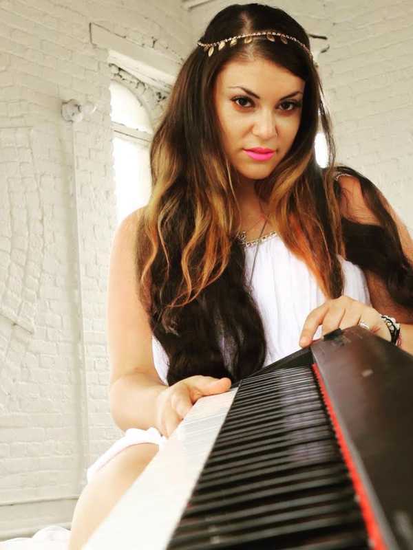 New Rochelle Musician Plays At Ridgefield Festival