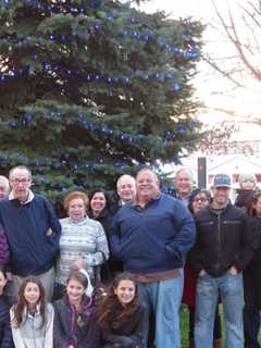 Town Of Eastchester Lights A Tree Blue In Honor Of Officer Frey And Others