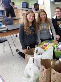 Eastchester School Council Donates More Than 500 Food Items 