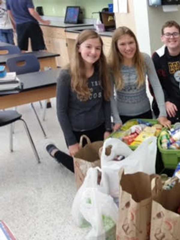 Eastchester School Council Donates More Than 500 Food Items 