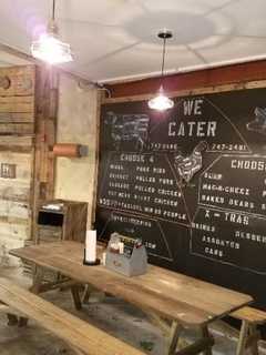 Hawthorne Restaurant Serves Up Picnic Season Year-Round