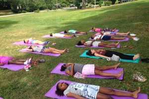 They Take Their Yoga Alfresco In Northvale