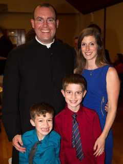 Matthew H. Mead Installed As Rector Of Pelham's Christ The Redeemer Church