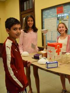 Bronxville Middle School Sixth-Graders Build Lunar Colonies