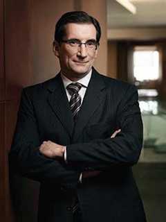 Iona Alumnus Nasdaq CEO Robert Greifeld Speaks At Commencement
