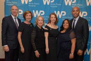 Mariano Rivera, Wife Clara Receive Community Heroes Award 