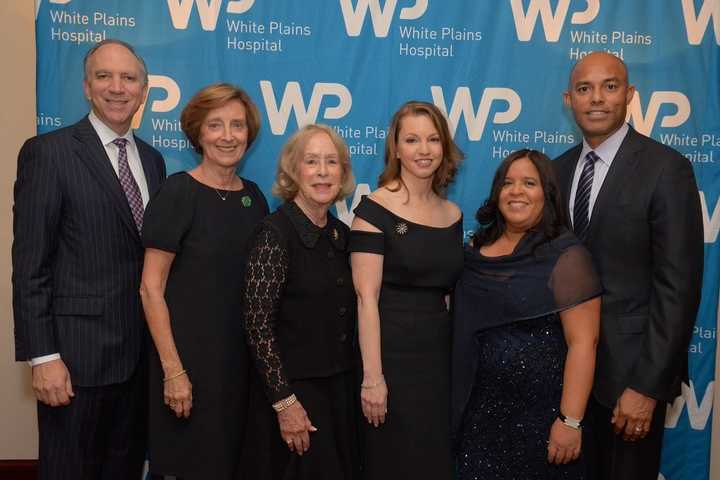 Mariano Rivera, Wife Clara Receive Community Heroes Award 