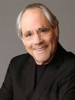 Robert Klein Performing At Briarcliff Synagogue