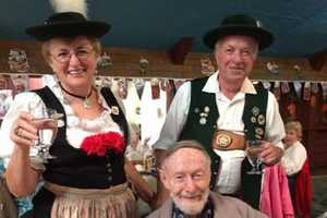 Lewisboro Seniors Celebrate Oktoberfest