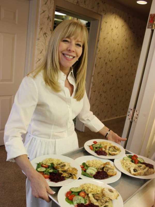 Enjoy Christmas Luncheons At Ridgefield's Keeler Tavern Museum