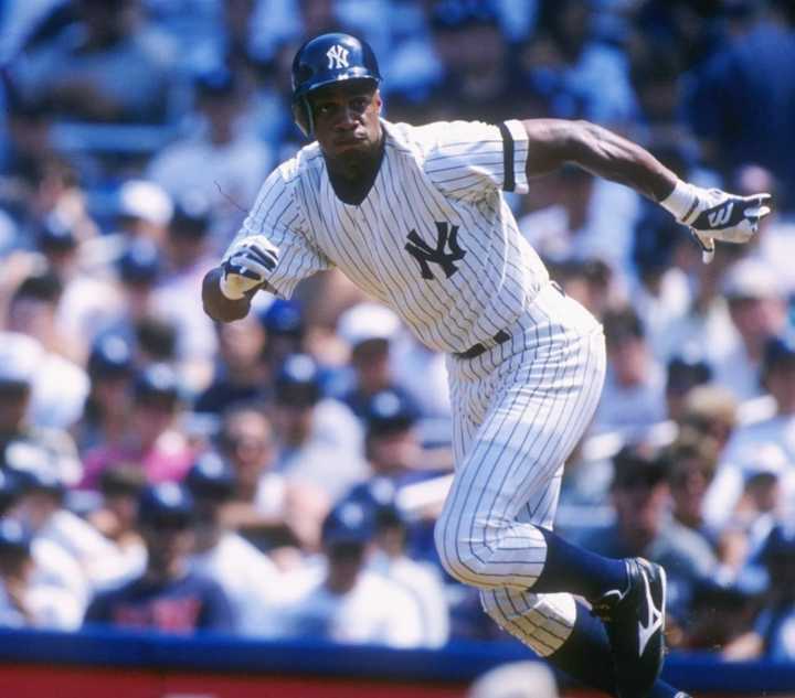 Baseball great Darryl Strawberry will discuss his career, addiction and recovery at Fairfield University.