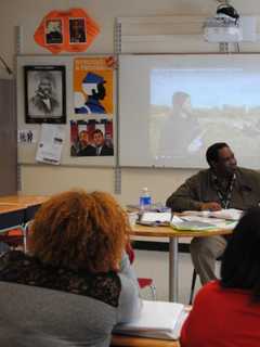 Sen. Murphy Highlights Successes Of Peekskill School District