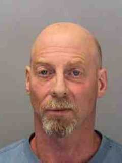 Pomona Man Steals Cash Register From Pearl River Business, Police Say