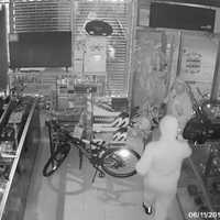 Police Search For Long Island Pawn Shop Burglars Who Stole $100K In Jewelry