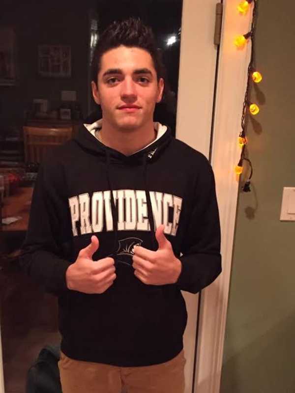 Yorktown Standout Eager To Make Splash As Division I Swimmer