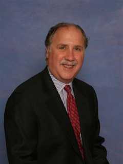 Republican Joins Weston's Zoning Board Of Appeals