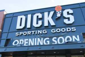 Dick's Sporting Goods Celebrates Grand Opening At Jefferson Valley Mall