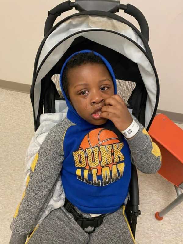 Sobbing Child Abandoned In Stroller Prompts Child Neglect Investigation: Baltimore Police