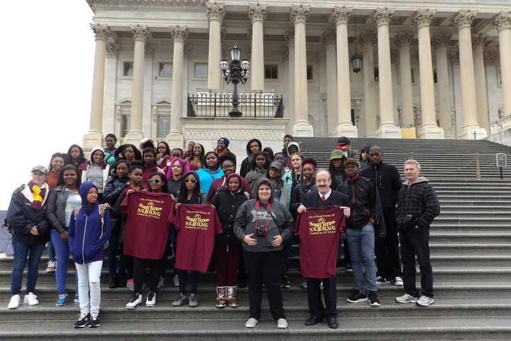 Rep. Engel Welcomes Mount Vernon High School Students to Capitol