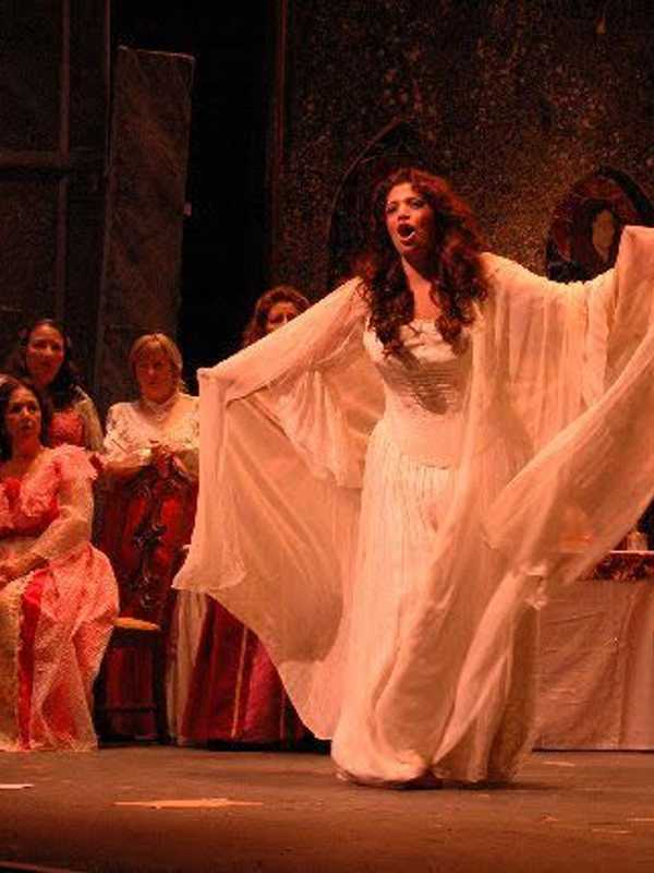 Englewood Opera Company Holding Open Auditions For Singers