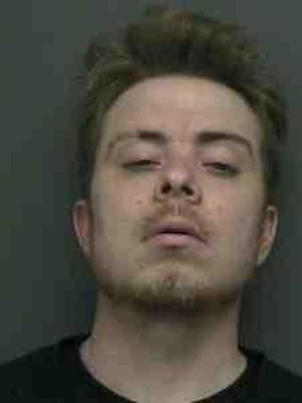 Man Caught With Six Decks Of Heroin, Hypodermic Needles In Stony Point