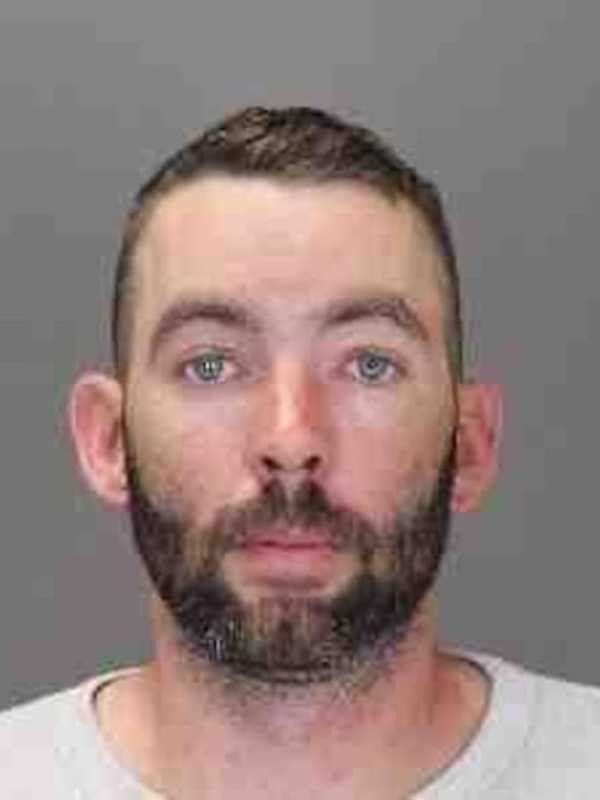 Drunk, Texting Rockland Tow-Truck Driver Injuring Two In Crash Tops News