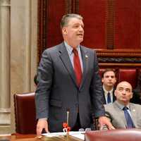 Murphy Lauds Bill That Bans Lifetime Sex Offenders From Internet