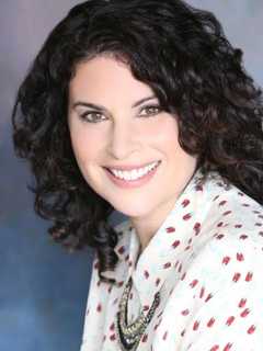 Sara Frajnd Joins Scarsdale Office of Berkshire Hathaway