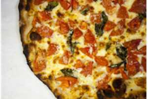 Frank Pepe Pizzeria, Yonkers Brewing Co. Pair Pizza And Beer