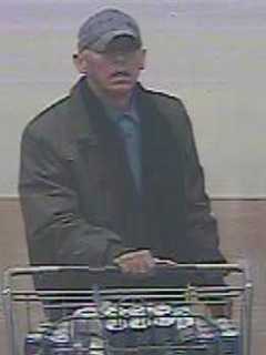 Man Wanted For Stealing From Long Island Stop & Shop