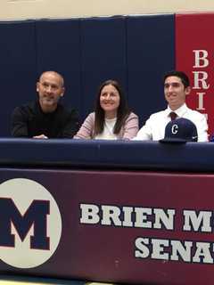 McMahon High's Van Der Els Officially Signs To Run For UConn