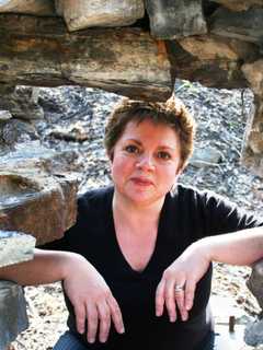 Author Talks On Issues Women Faced In Colonial Times At Library In Redding